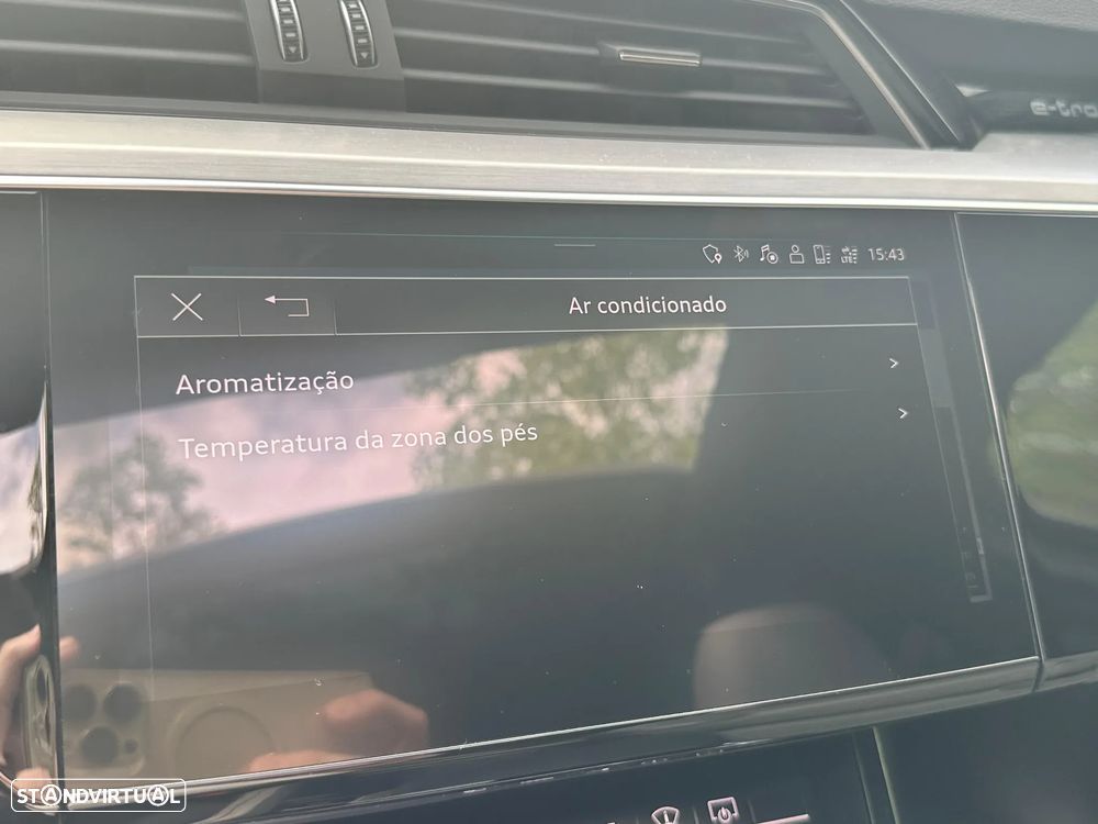 Audi e-tron 55 quattro S line - 37