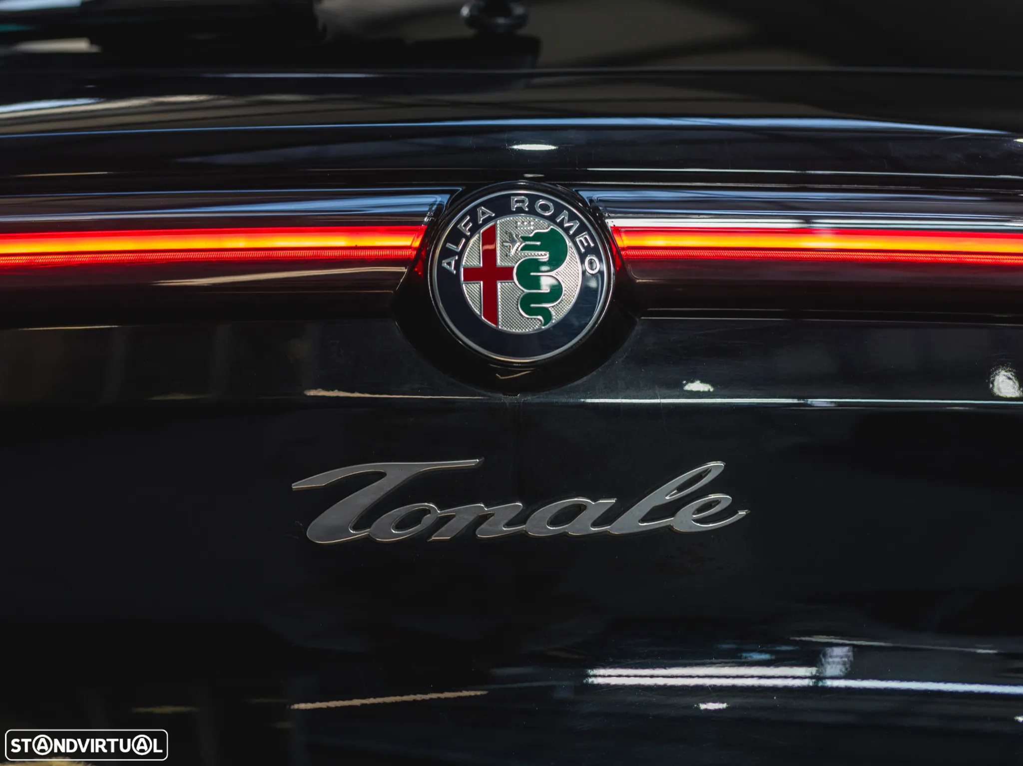 Alfa Romeo Tonale 1.5 Hybrid Veloce - 11