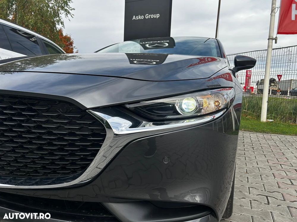 Mazda 3 e-Skyactiv X186 AT MHEV Center-Line - 16