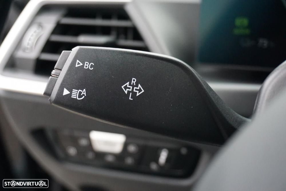 BMW i4 eDrive40 - 29