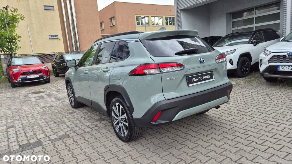 Toyota Corolla Cross 2.0 Hybrid Style - 2