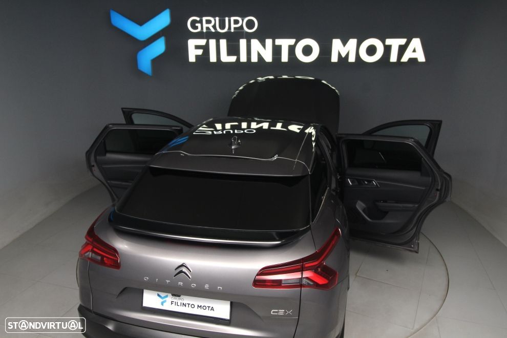 Citroën C5 X 1.2 PureTech Shine EAT8 - 10