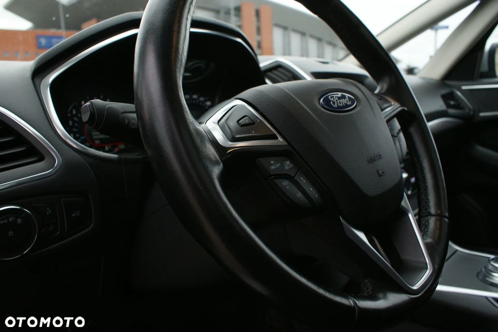 Ford S-Max 2.0 EcoBlue Titanium - 6