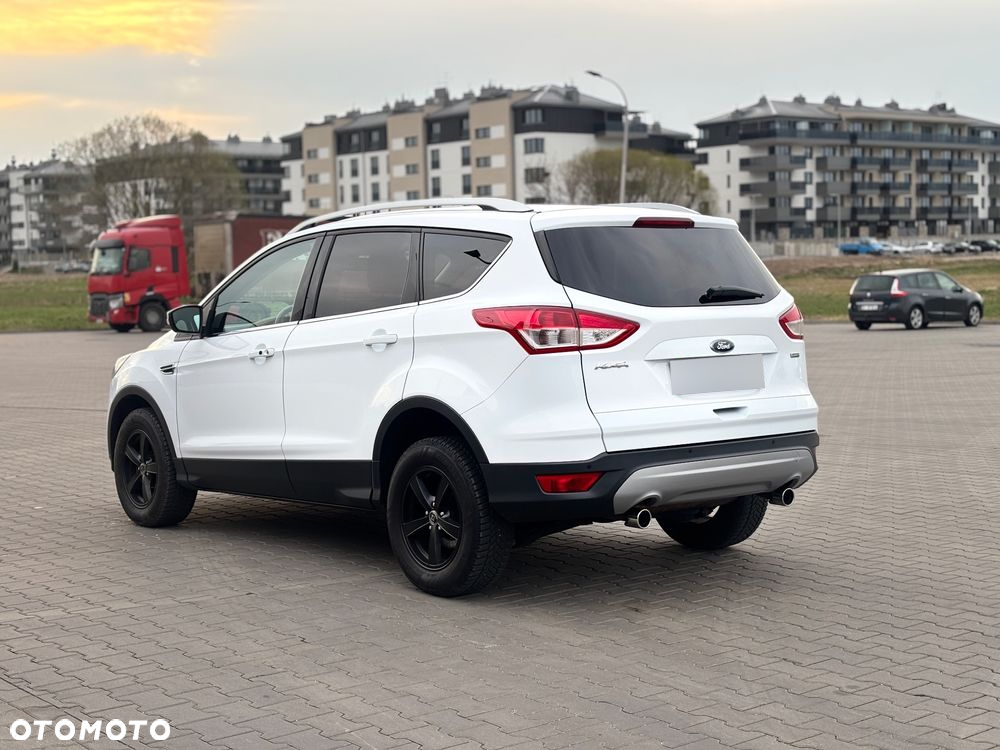 Ford Kuga 1.6 EcoBoost 2x4 SYNC - 3