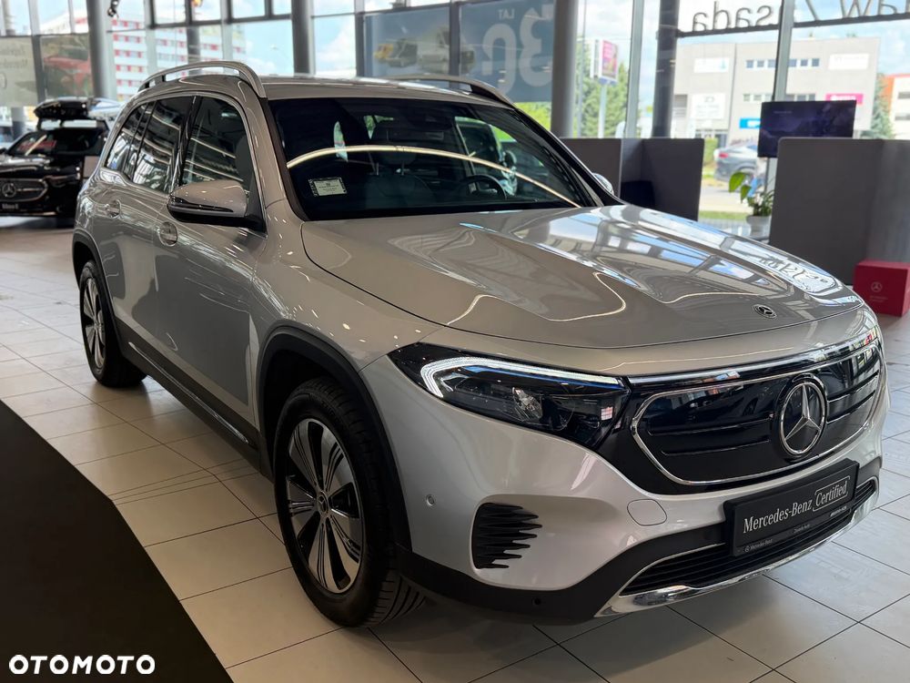 Mercedes-Benz EQB 300 66.5kWh 4-Matic Electric Art - 10