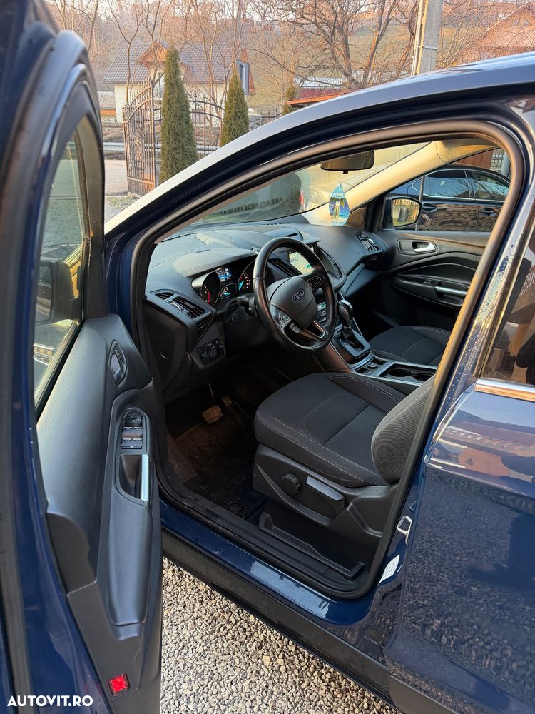 Ford Kuga 2.0 TDCi 4WD Powershift Trend - 6