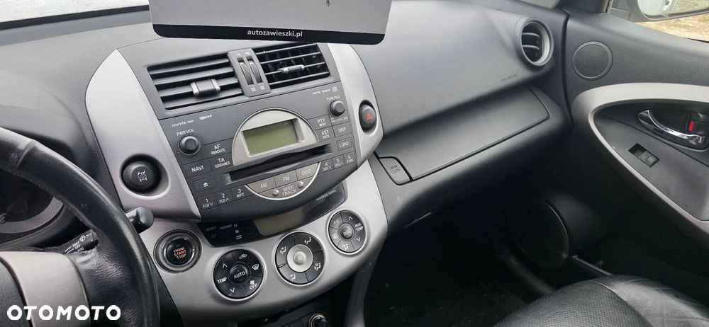 Toyota RAV4 2.2 D-CAT 4x4 Executive - 8