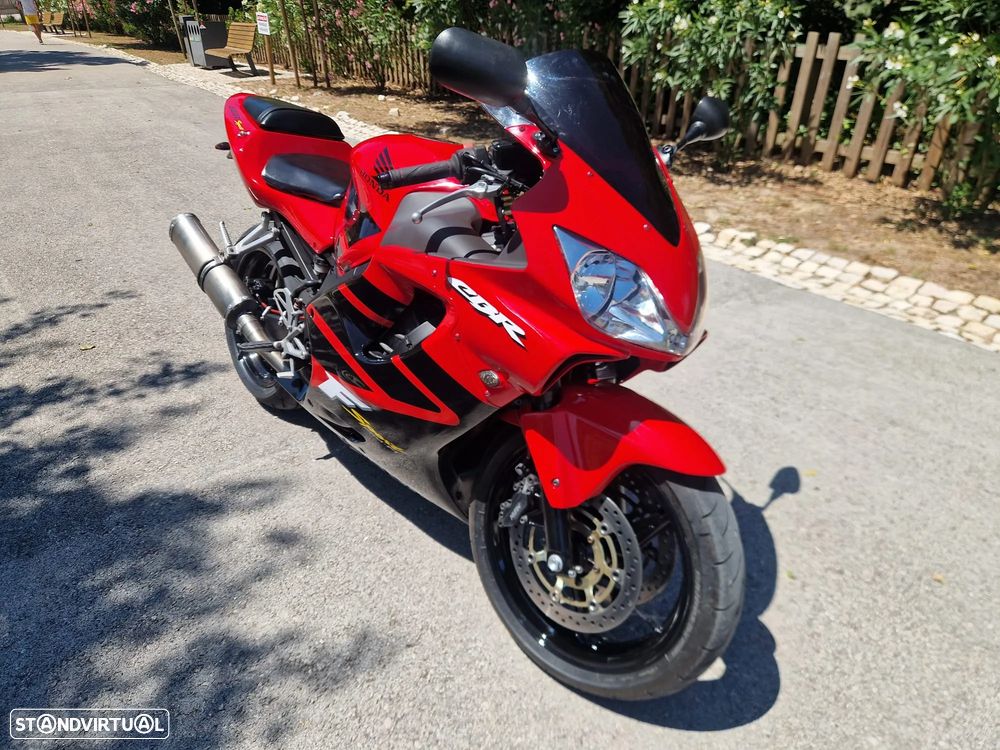 Honda CBR 600  Possível Financiamento - 12