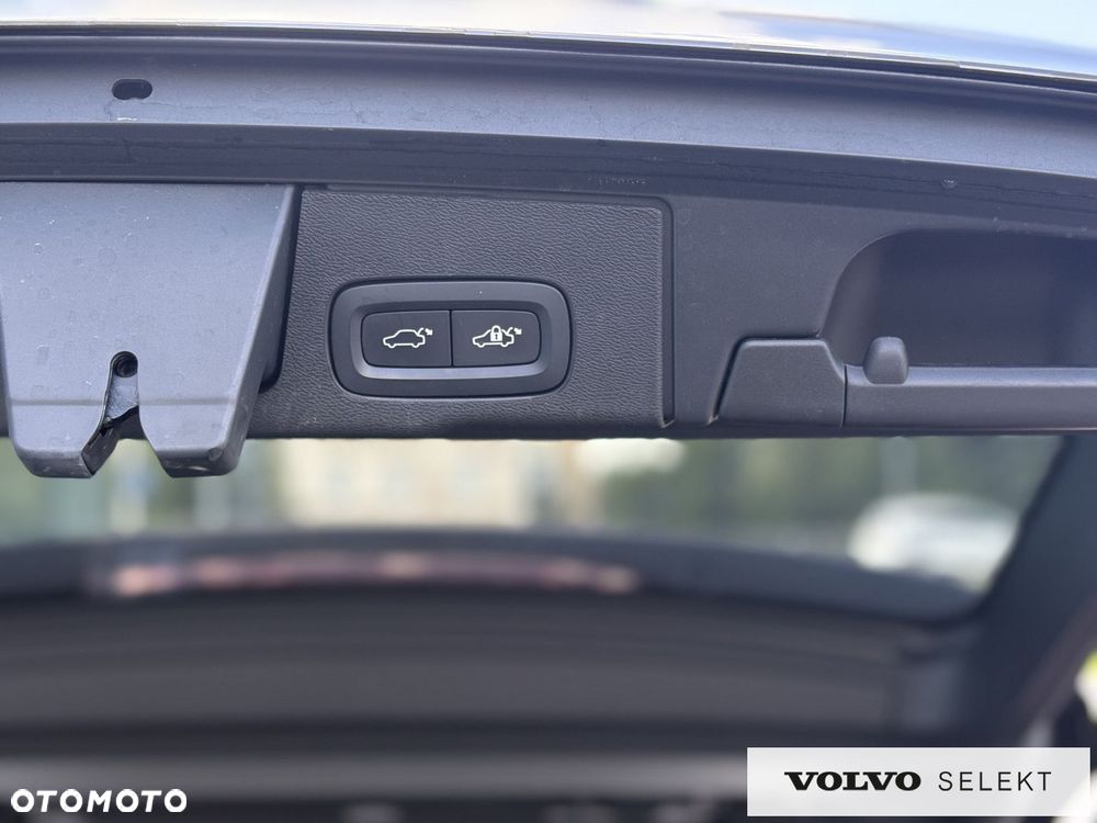 Volvo XC 60 - 32