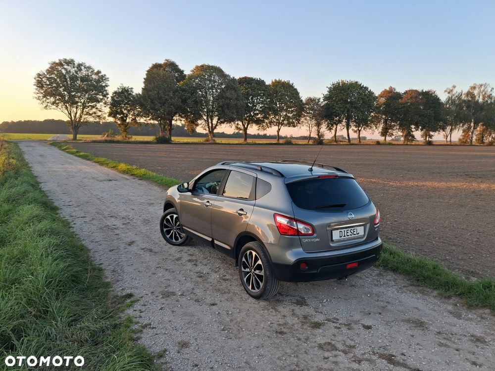 Nissan Qashqai - 4