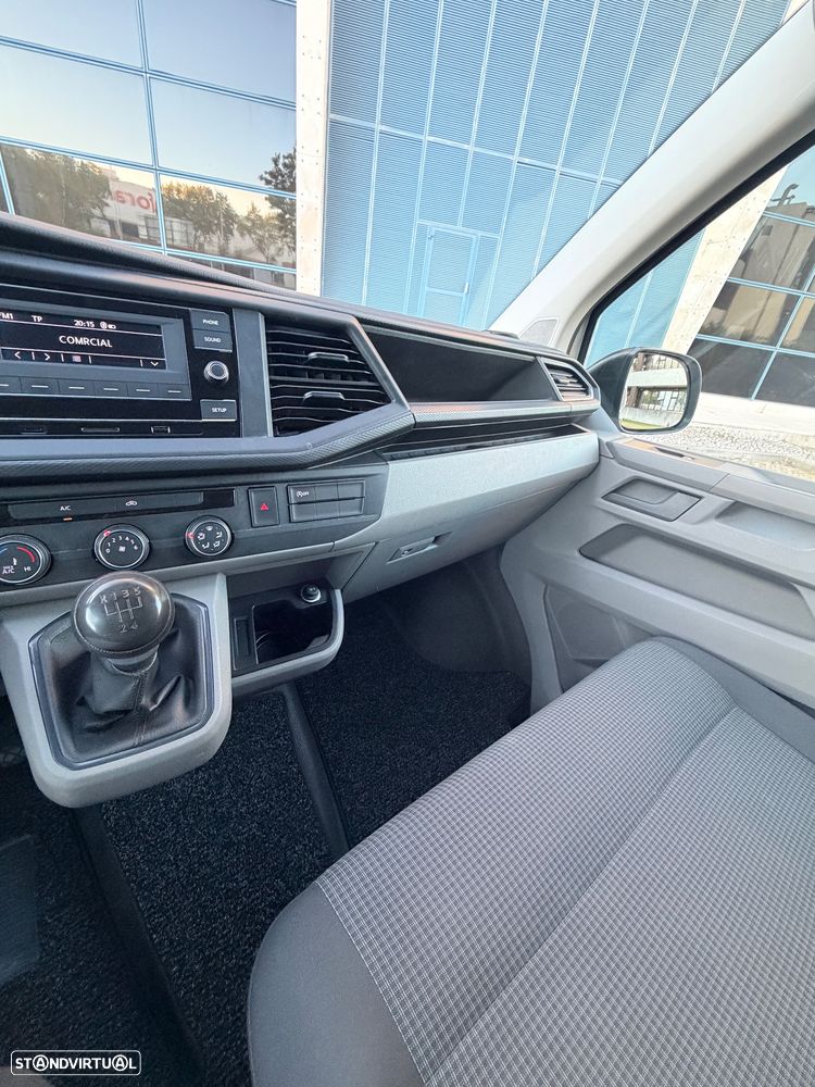 VW Transporter 2.0 TDI - 13