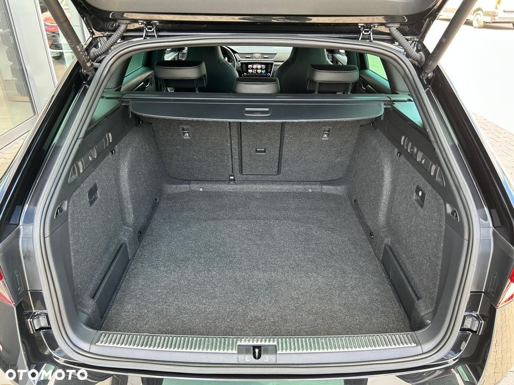Skoda Superb 2.0 TSI Sportline DSG - 11