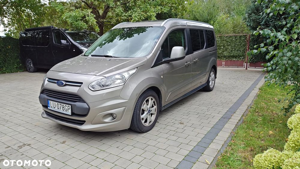 Ford Tourneo Connect Grand - 15