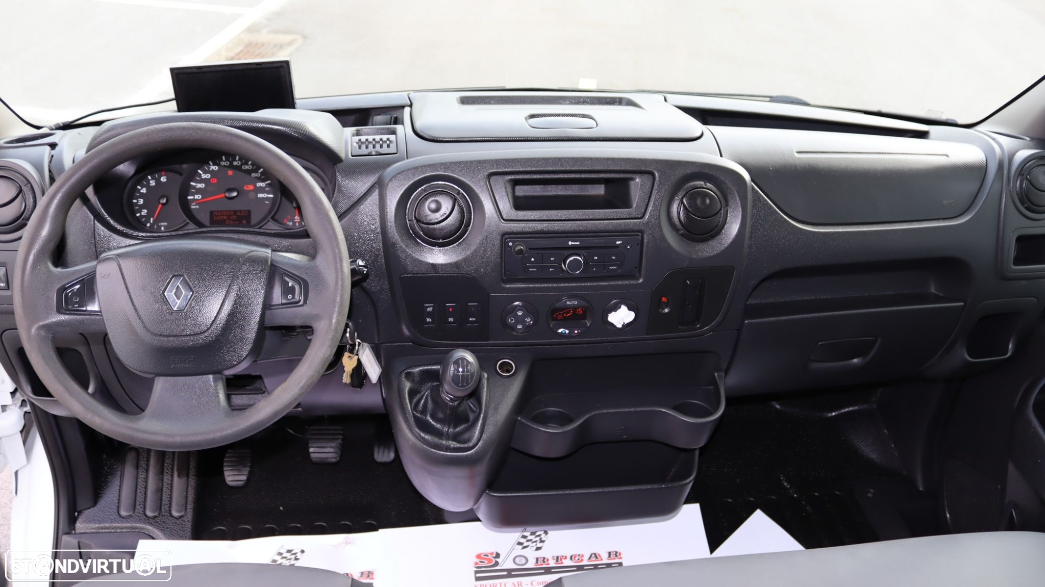 Renault Master Cab Dupla C/Caixa Basculante - 38
