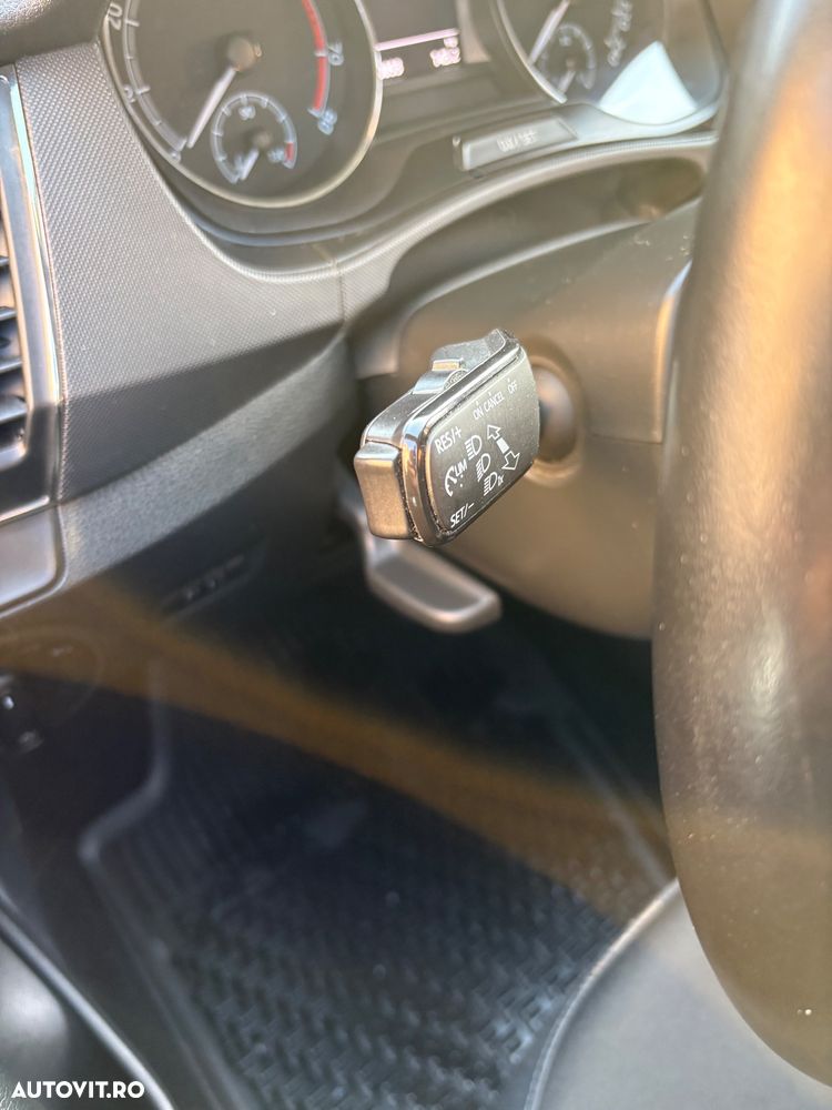 Skoda Fabia 1.0 TSI Ambition - 9