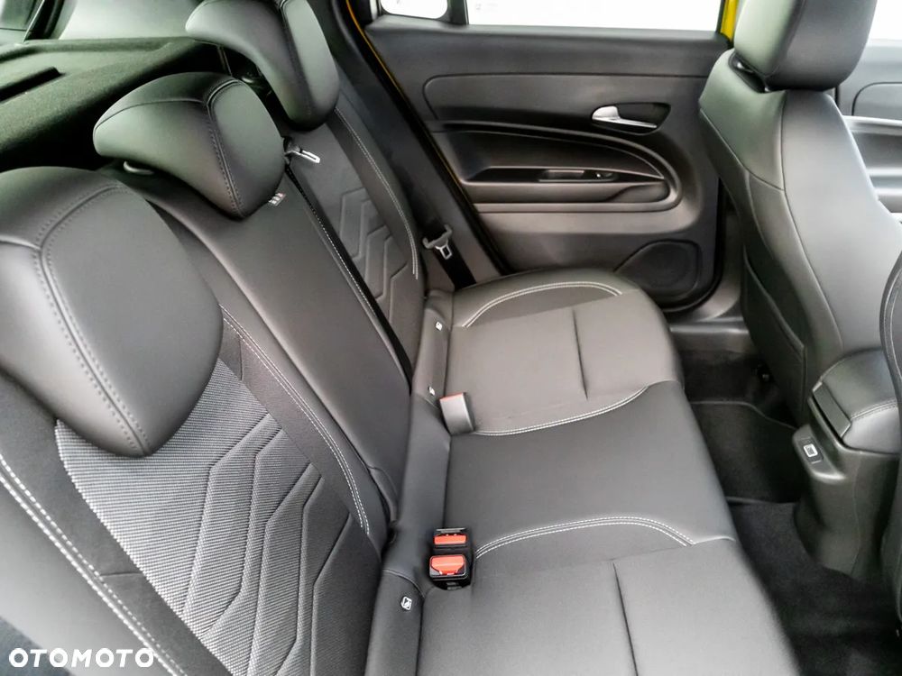 Jeep Avenger 1.2 T3 mHEV Summit FWD eDCT6 - 17