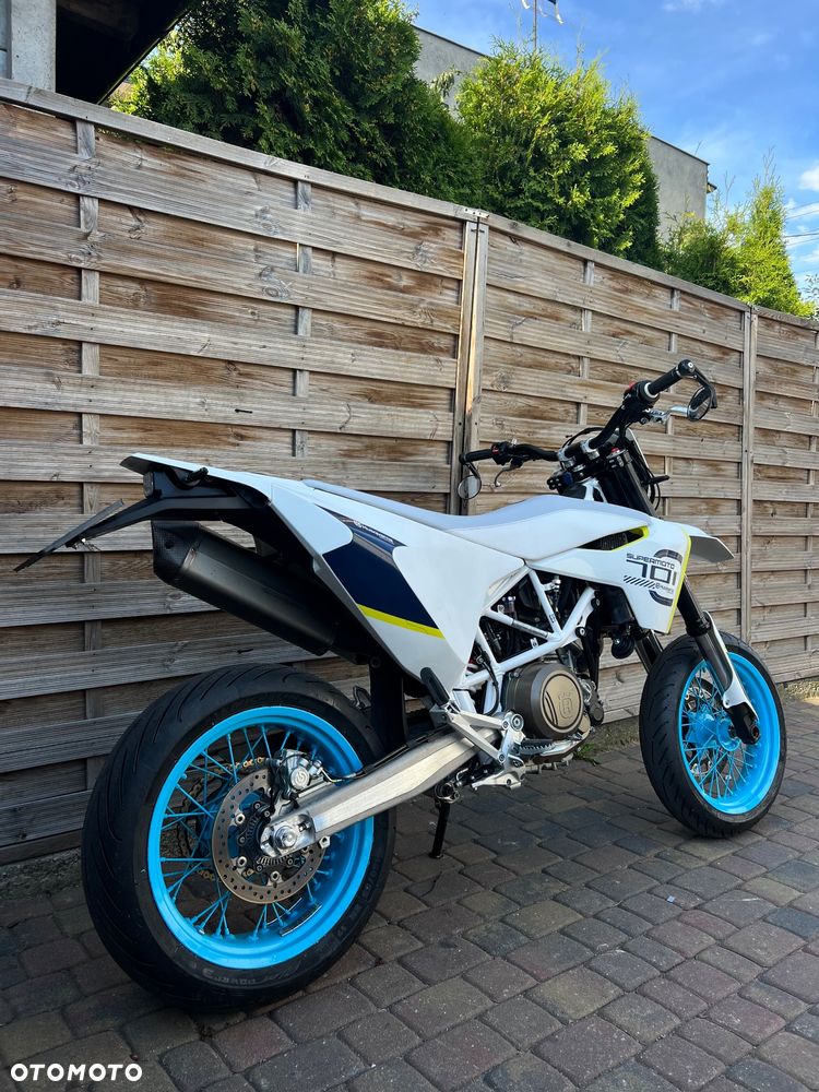 Husqvarna 701 - 10