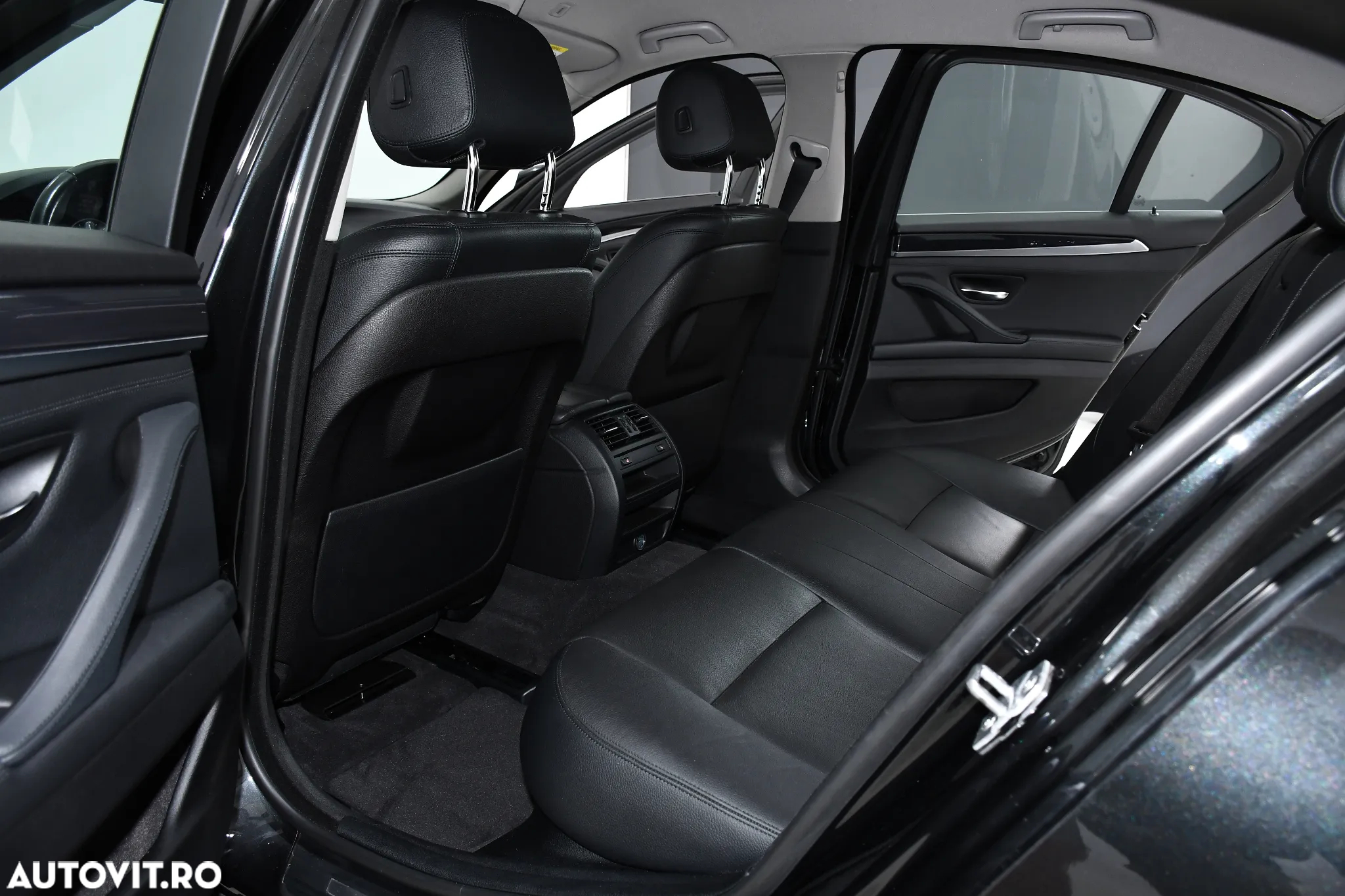 BMW Seria 5 525d xDrive Aut. - 13