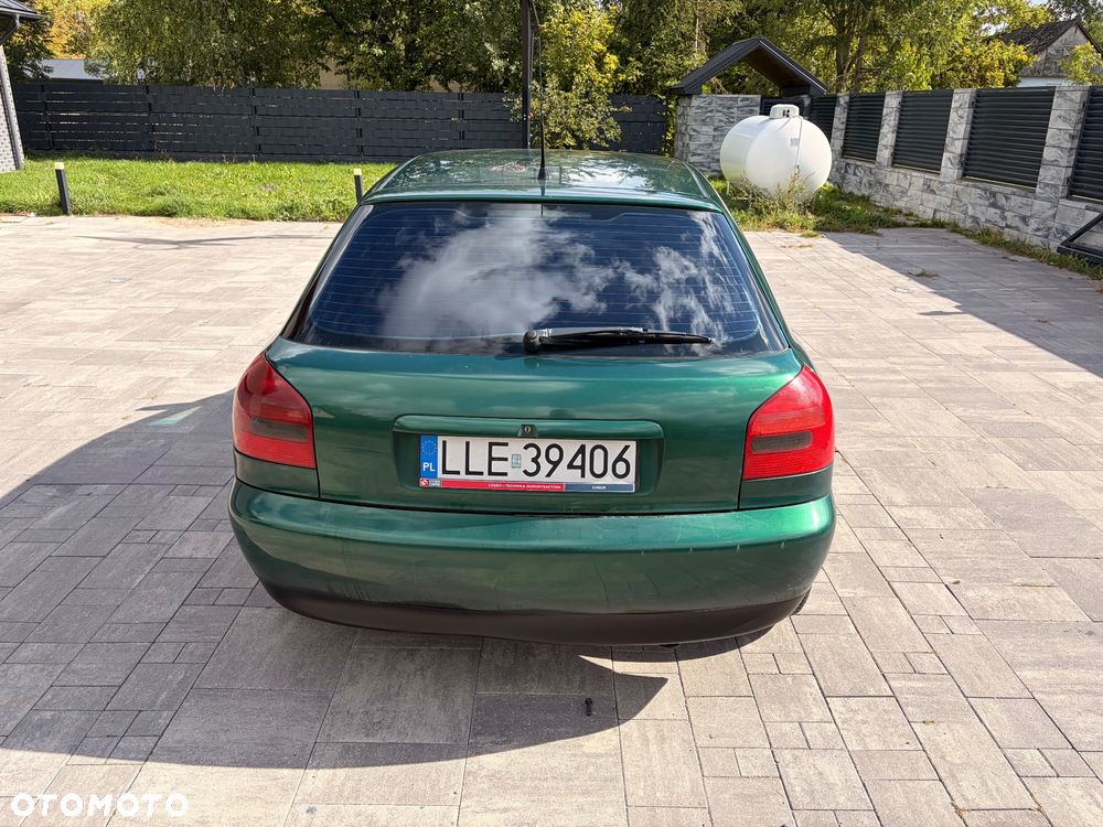 Audi A3 3-drzwiowe 1.9 TDI Attraction - 8