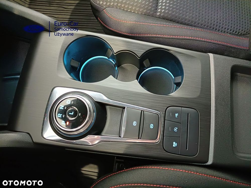 Ford Focus 1.5 EcoBlue Start-Stopp-System ST-LINE STYLE - 24