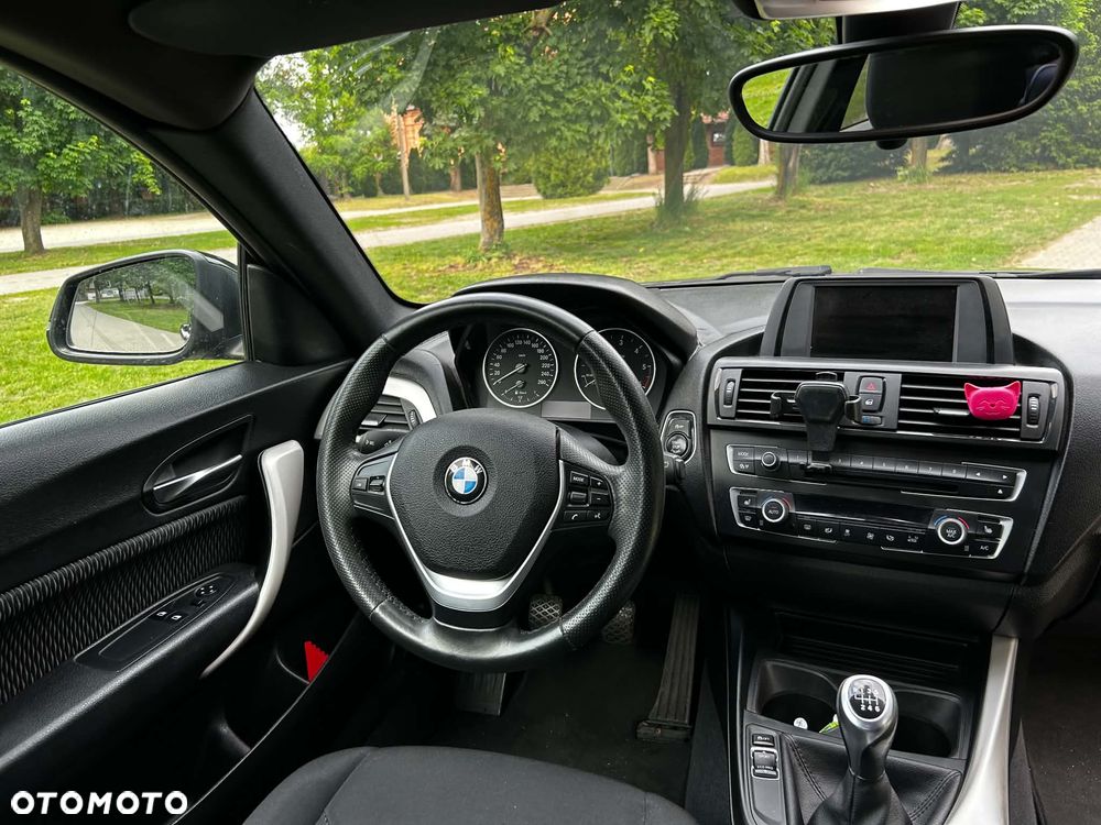 BMW Seria 2 220d - 18