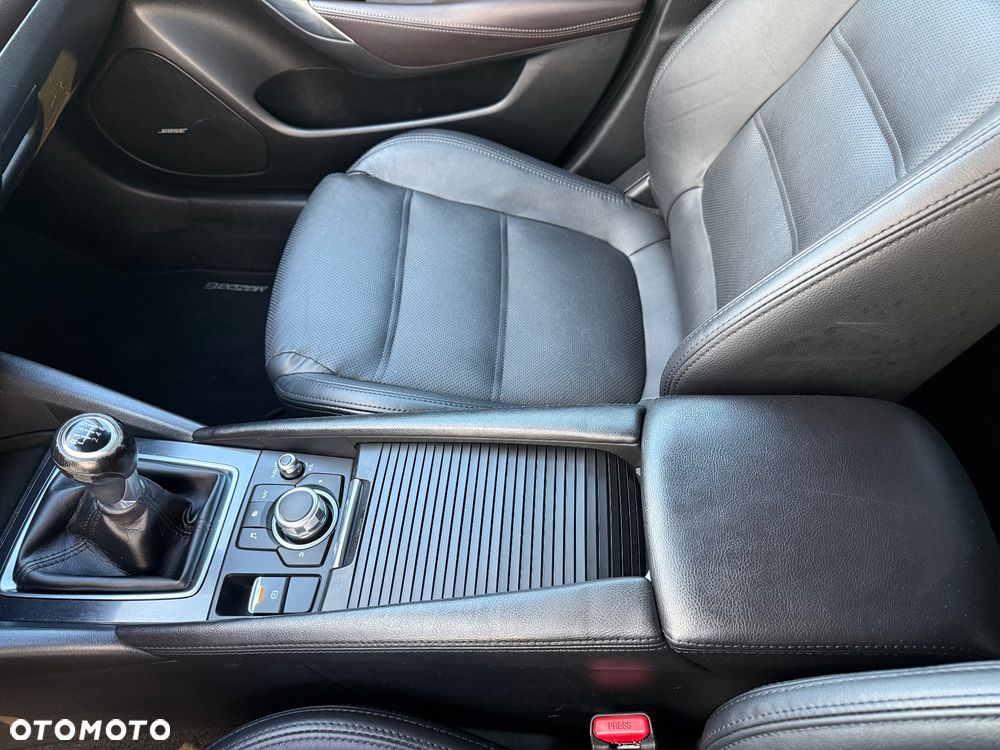 Mazda 6 Kombi SKYACTIV-D 184 i-ELOOP Sports-Line - 25