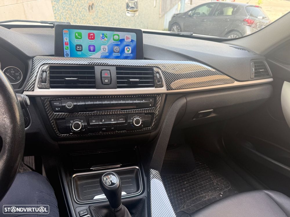 BMW 318 d Blue Performance Sport Line - 1