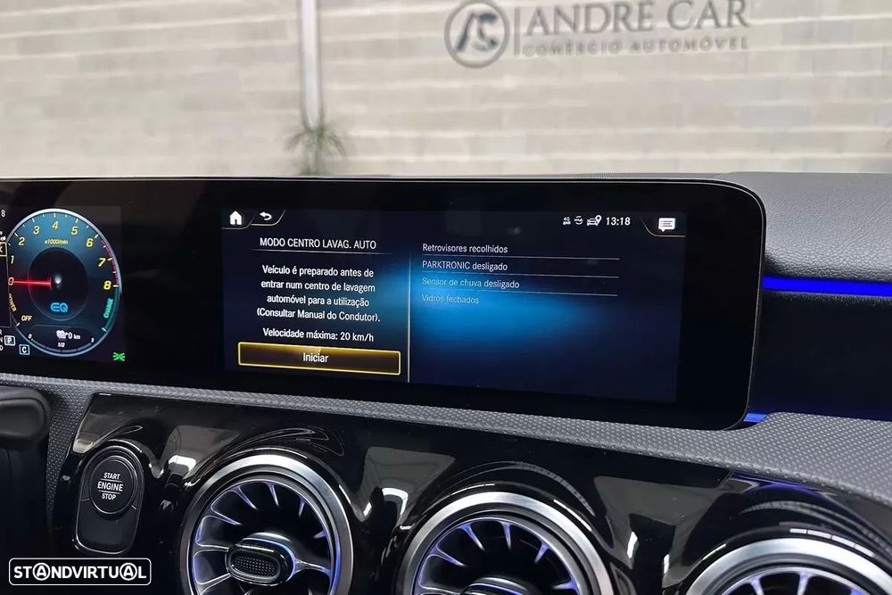 Mercedes-Benz A 250 Limousine e 8G-DCT AMG Line - 31