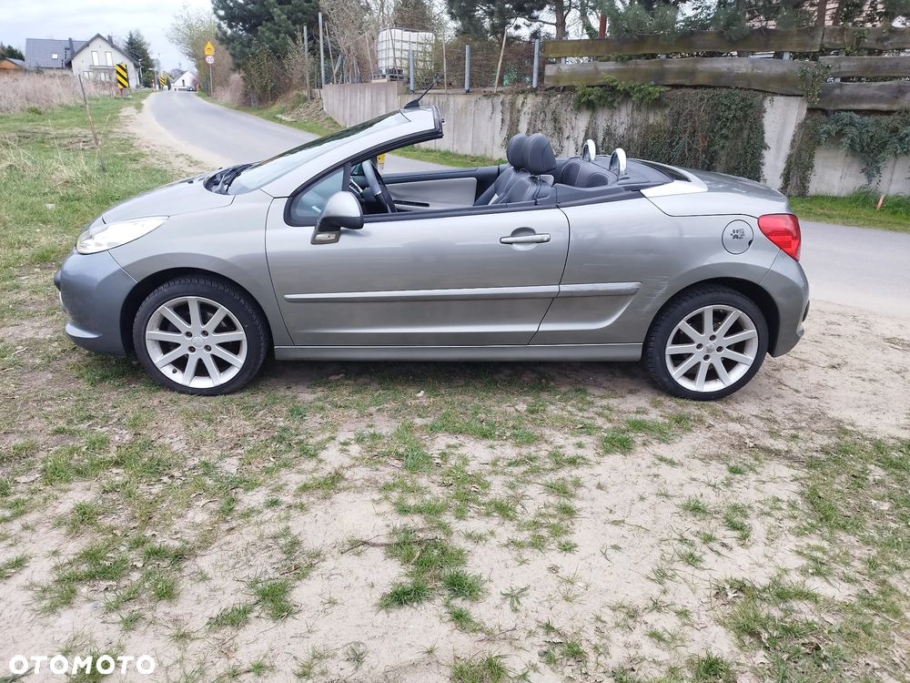 Peugeot 207 CC 120 VTi Roland Garros - 10