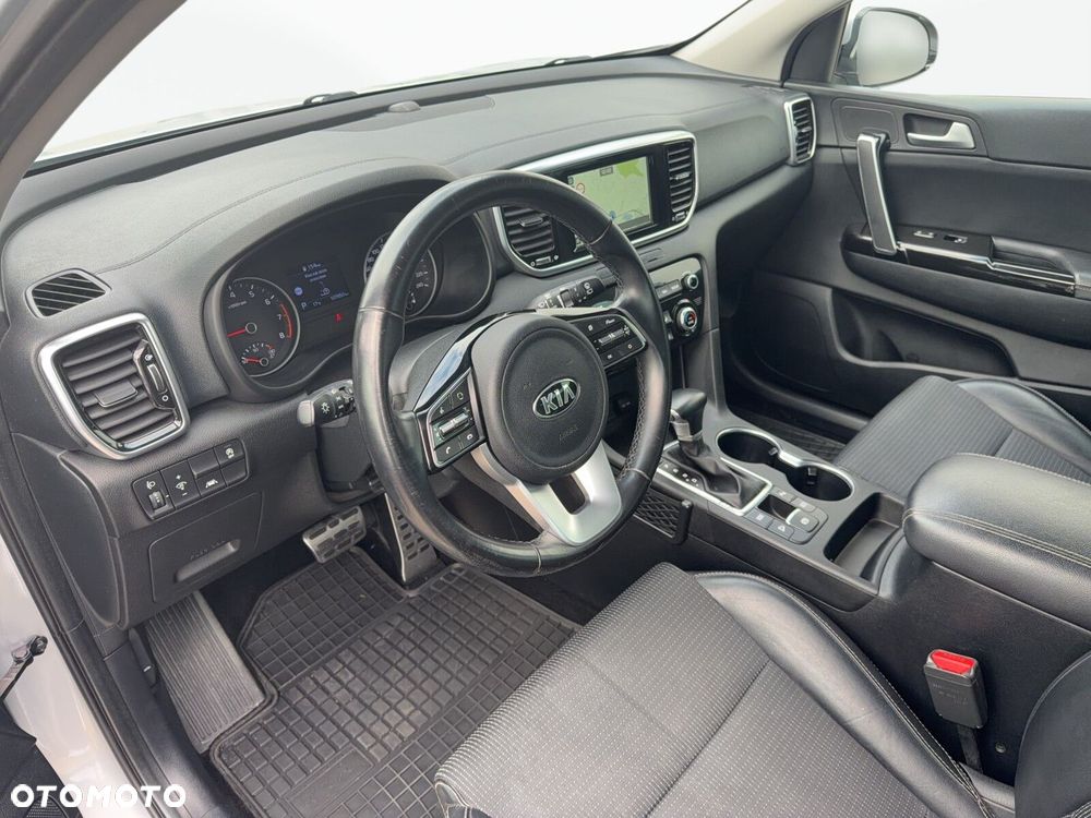 Kia Sportage - 10