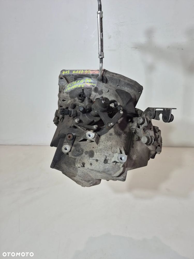 SKRZYNIA BIEGÓW OPEL VECTRA GTS SAAB 93 1.9 CDTI 130KW 55350375 F40 - 6