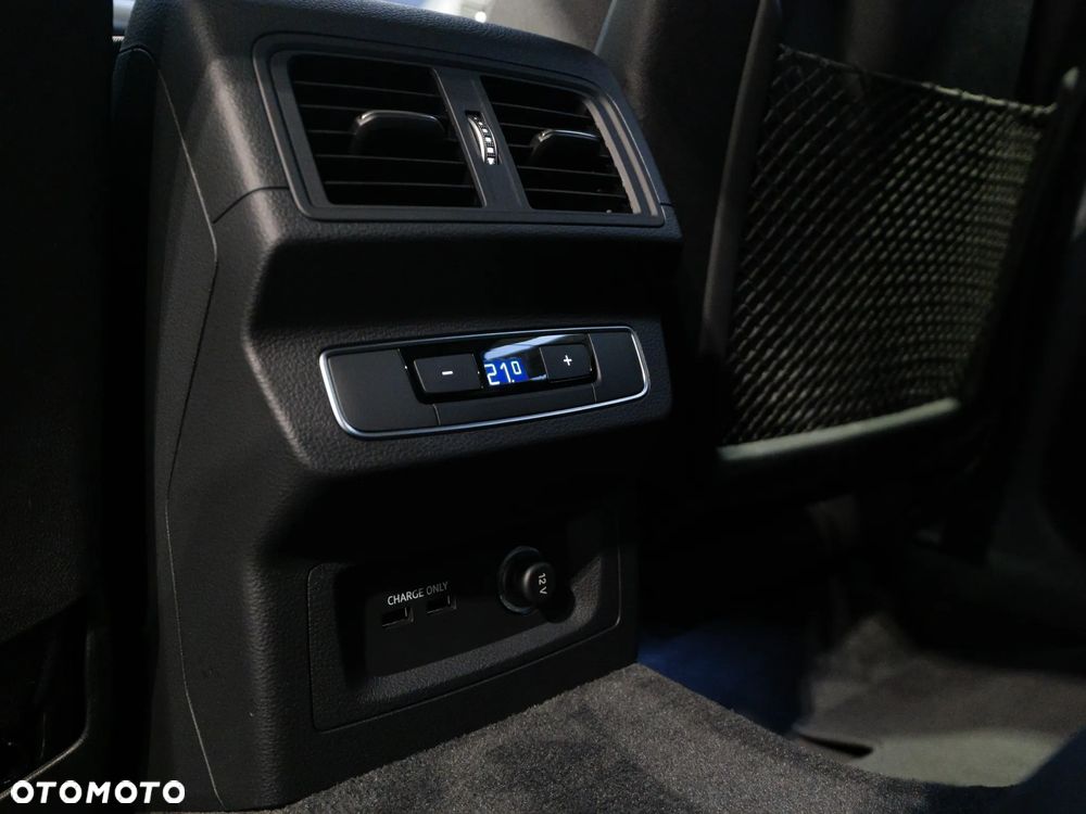 Audi Q5 40 TDI mHEV Quattro S tronic - 38