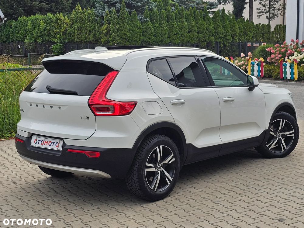 Volvo XC 40 B5 B AWD Ultimate Dark - 8