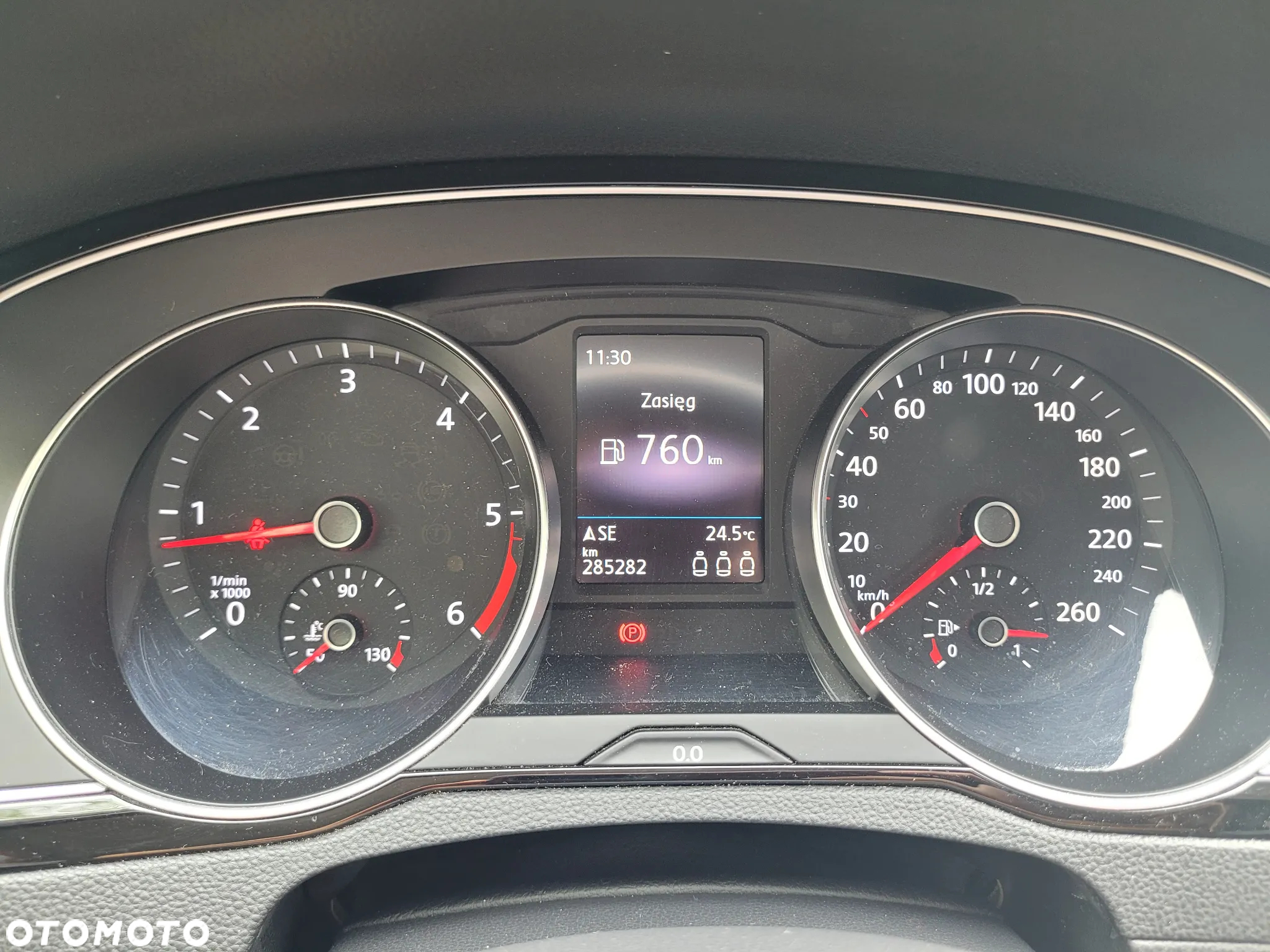 Volkswagen Passat 2.0 TDI BMT Comfortline - 27