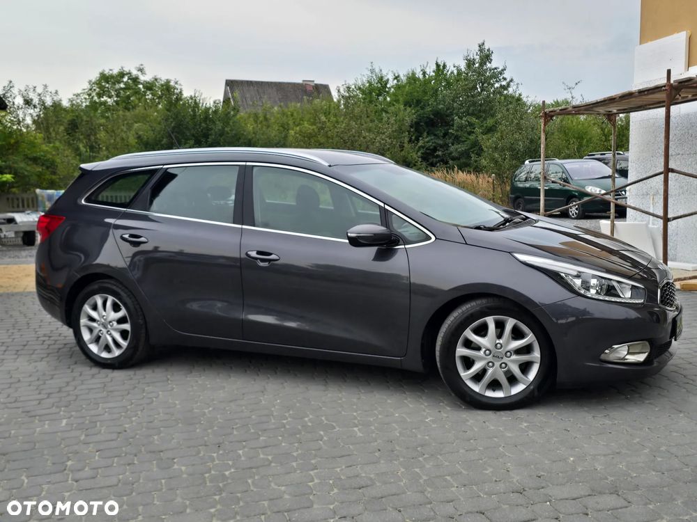 Kia Ceed 1.6 GDI Vision - 8