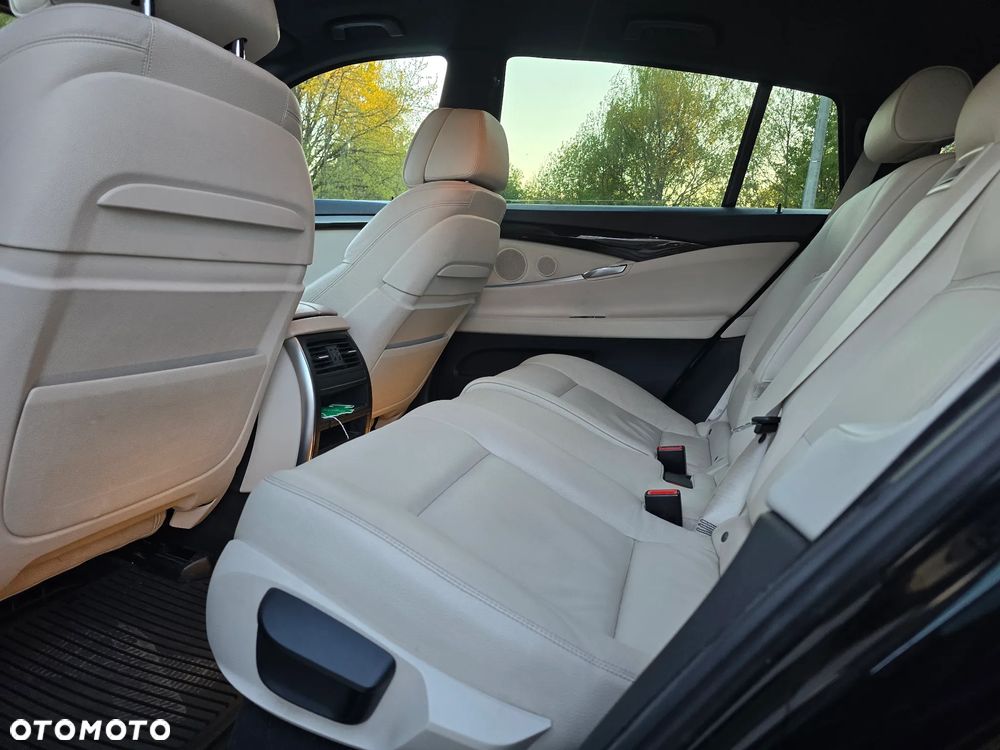BMW Seria 5 530d xDrive Luxury Line - 19
