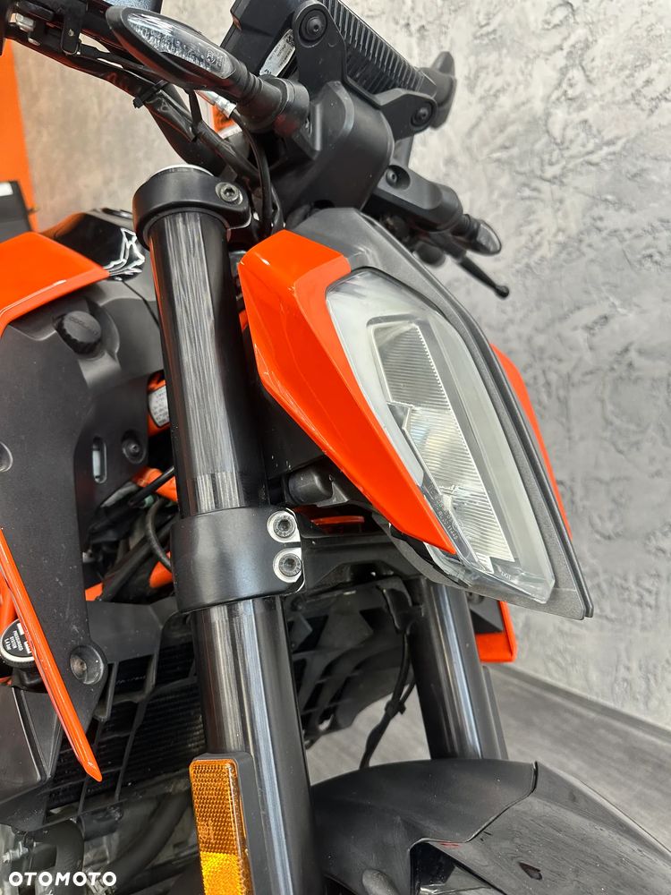 KTM Duke - 24