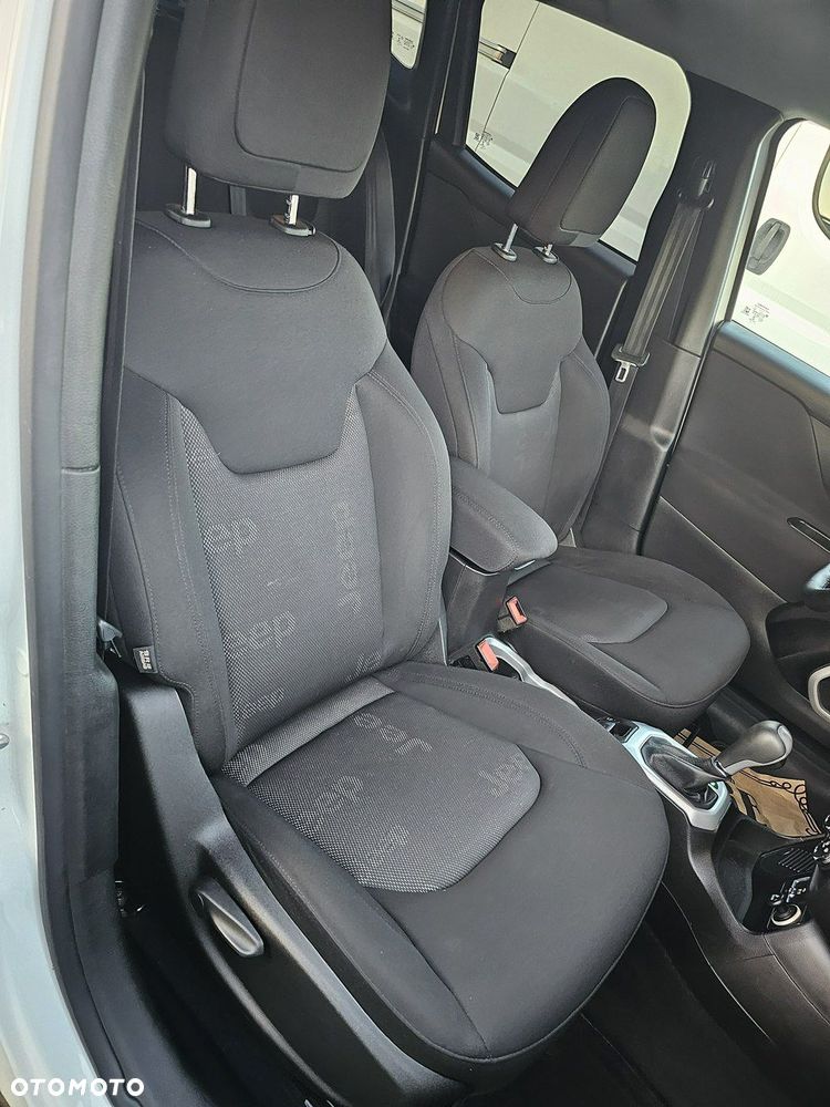 Jeep Renegade 1.4 MultiAir DSG Longitude - 14