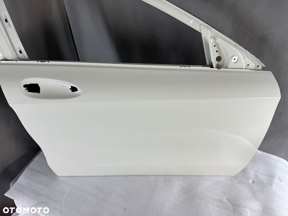 Drzwi przednie prawe GLA A156 W156 - 4