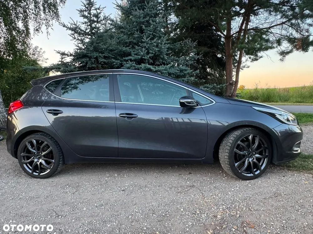 Kia Ceed 1.4 CVVT Fifa World Cup Edition - 19