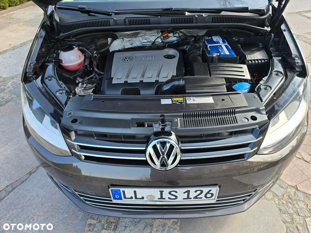 Volkswagen Sharan 2.0 TDI DSG BlueMotion Technology Highline - 23