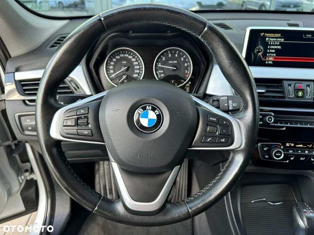 BMW X1 xDrive25i Advantage - 18