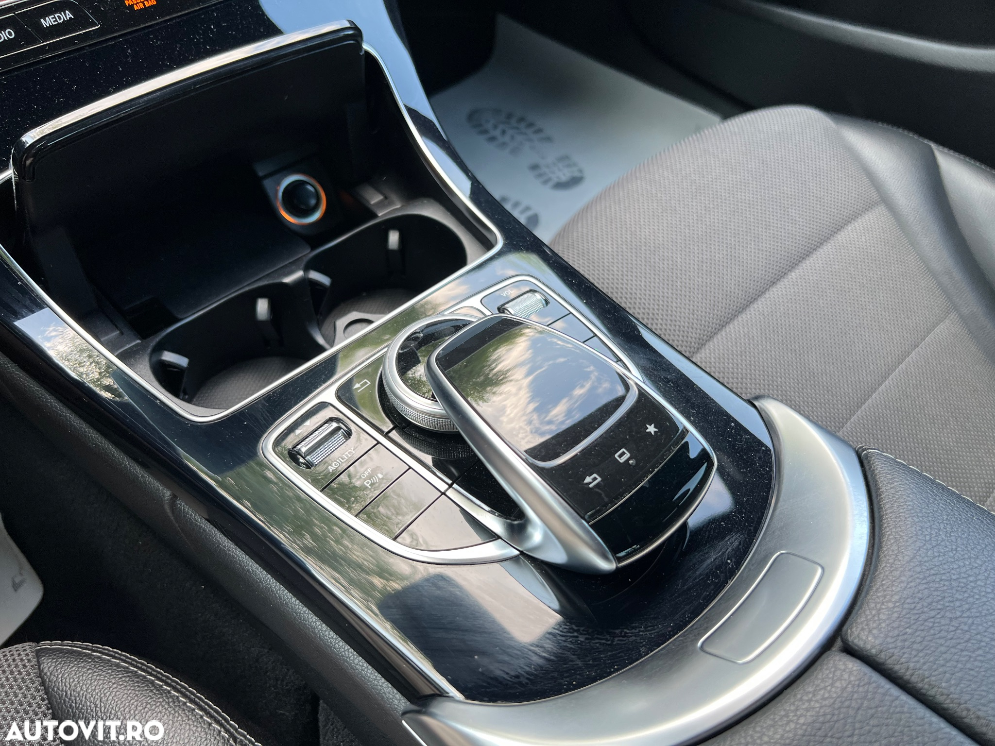 Mercedes-Benz C 220 d T 9G-TRONIC Avantgarde - 11