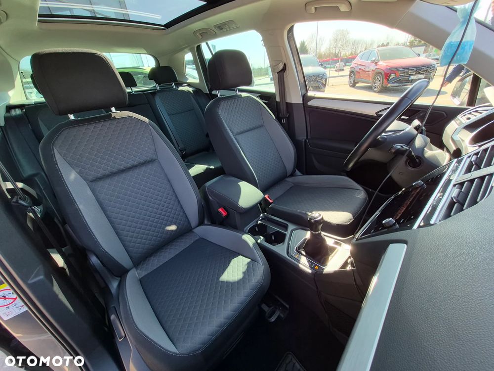 Volkswagen Tiguan 1.5 TSI EVO Comfortline - 16