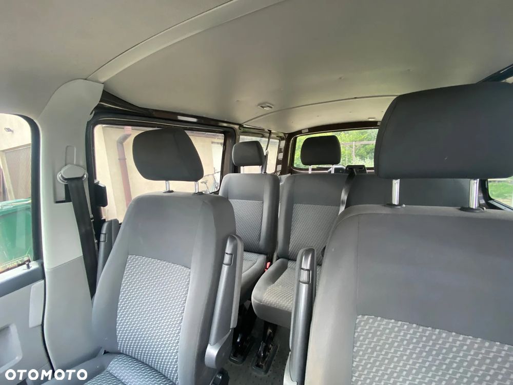 Volkswagen Transporter - 6