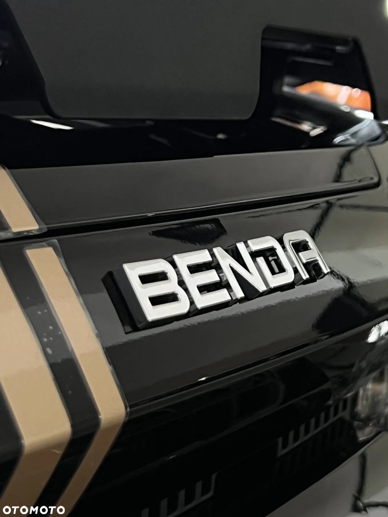Benda Redstone 550