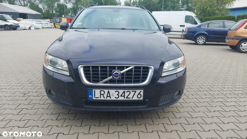 Volvo V70 2.0 Momentum - 10
