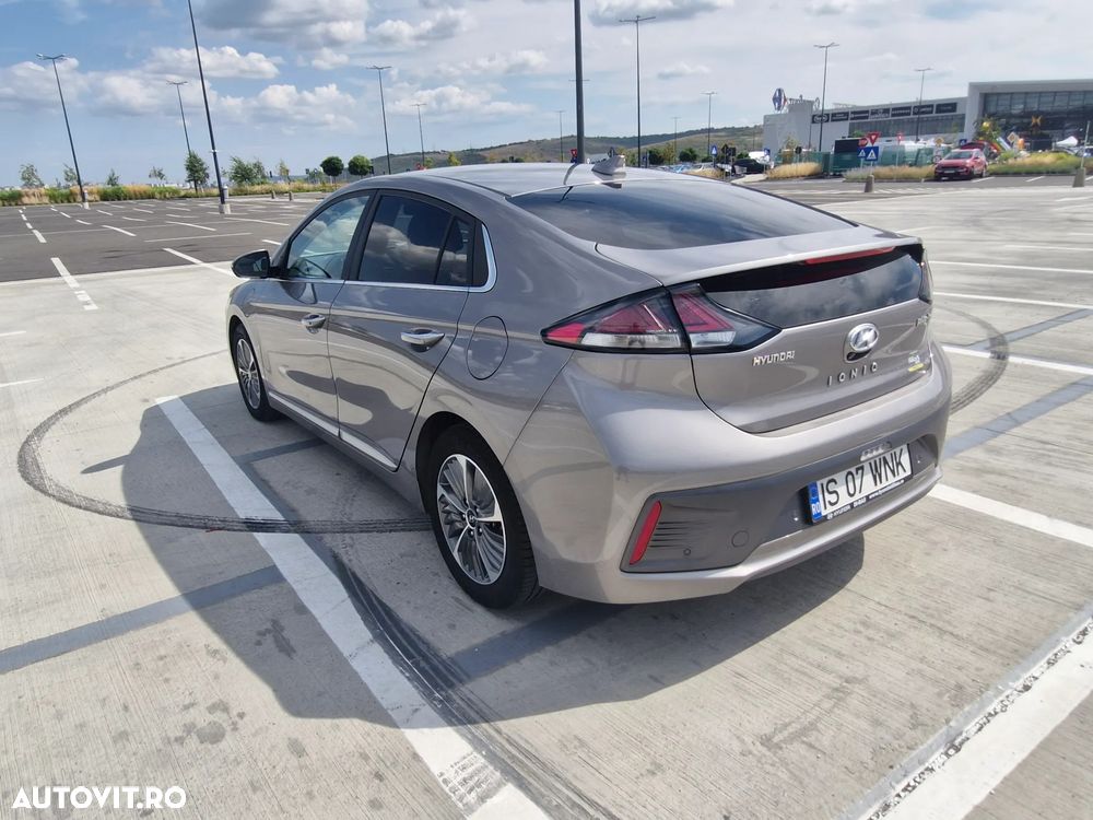 Hyundai IONIQ 1.6 141CP Exclusive - 2