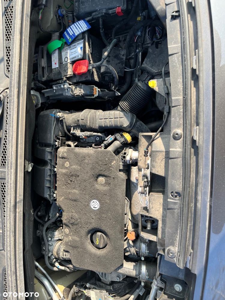 Citroën Berlingo XL 1.5 BlueHDI Live Pack S&S (7-os.) - 16