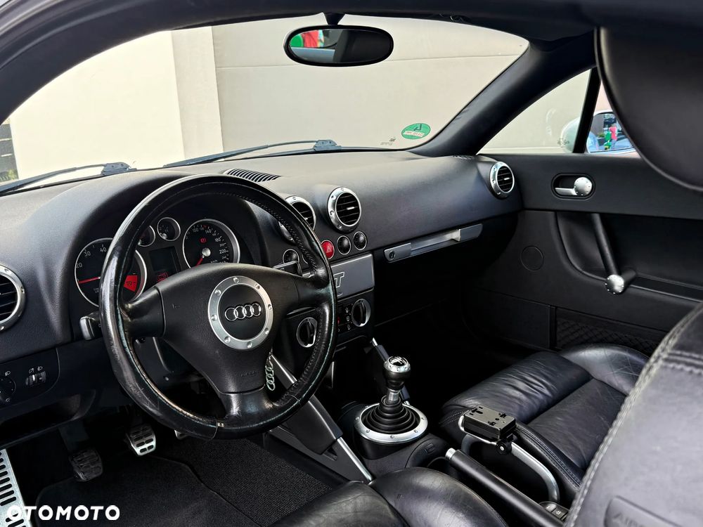 Audi TT Coupé - 2